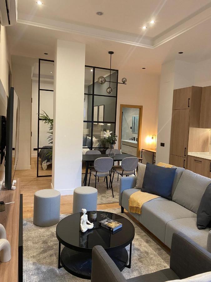 Apartamento Exyca Embajadores Madrid Exterior foto
